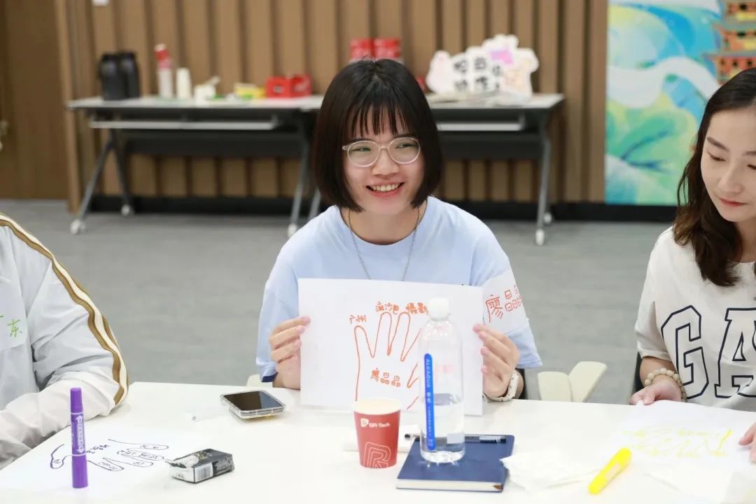 我们一起奔赴山海，领跑未来！