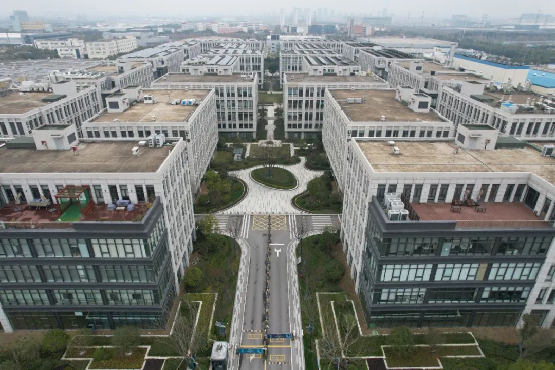 1.5MW/3.2MWh！AG旗舰厅分布式储能电站顺利交付